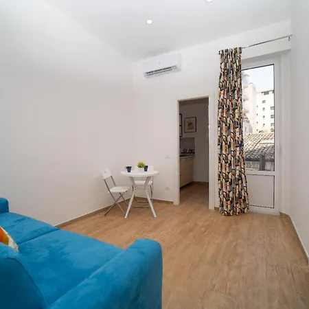 Appartement Lovely *