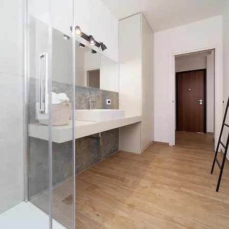 Appartement Lovely *